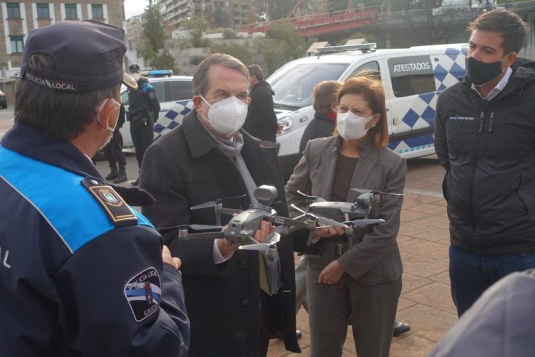 A Policía Local incorpora dous drons e forma a dezaseis axentes no seu manexo