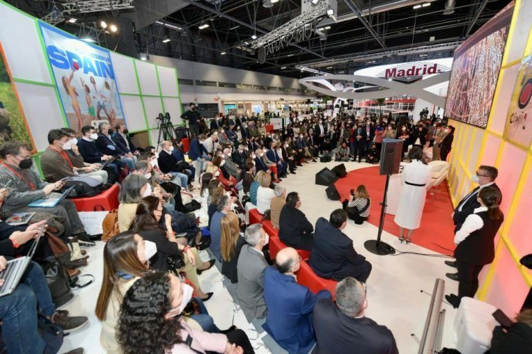 Vigo loce en FITUR «O mundo na cidade»