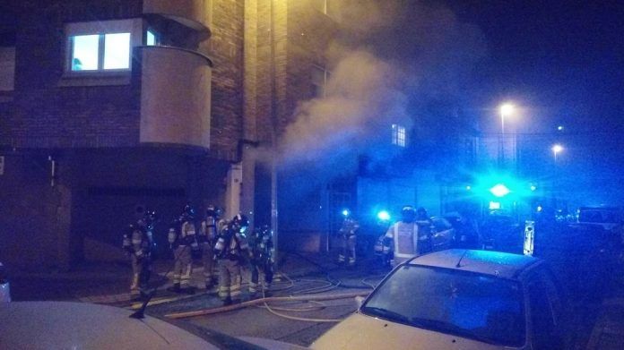 incendio fuego garaje calle escultor nogueira (1)-min