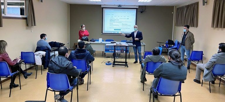 Zona Franca expone a los empresarios de Ponteareas las posibilidades que ofrece el Consorcio en suelo, financiación y apoyos