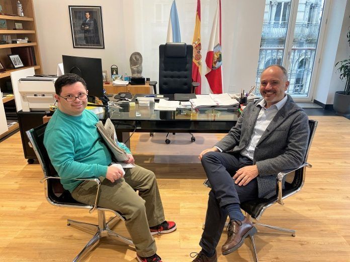 Julio Larrán con David Regades