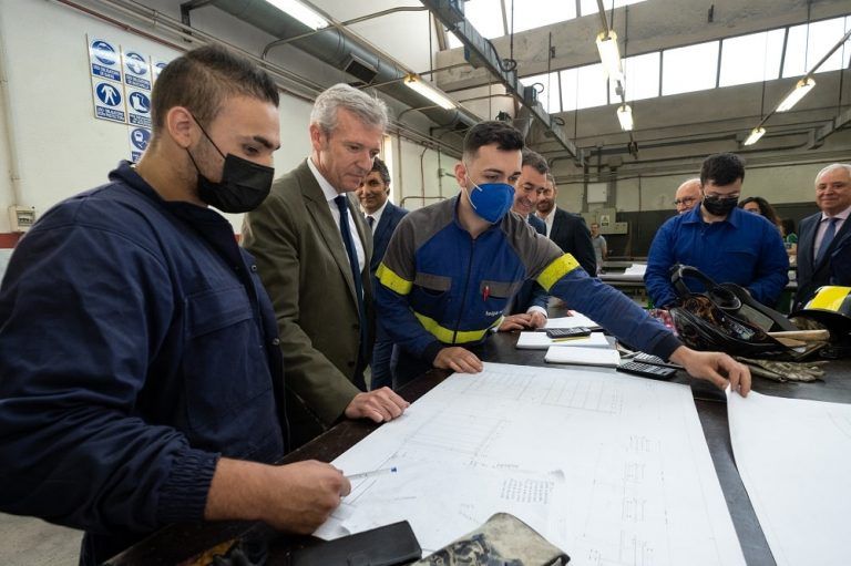 Rueda avanza que Galicia refuerza su compromiso con la FP Dual en el próximo curso con un 20% más de ciclos y un 25% más de plazas