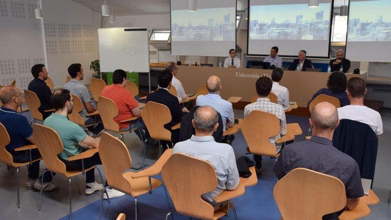 O Curso de especialista en ciberseguridade industrial, único en Galicia, conclúe a súa primeira edición