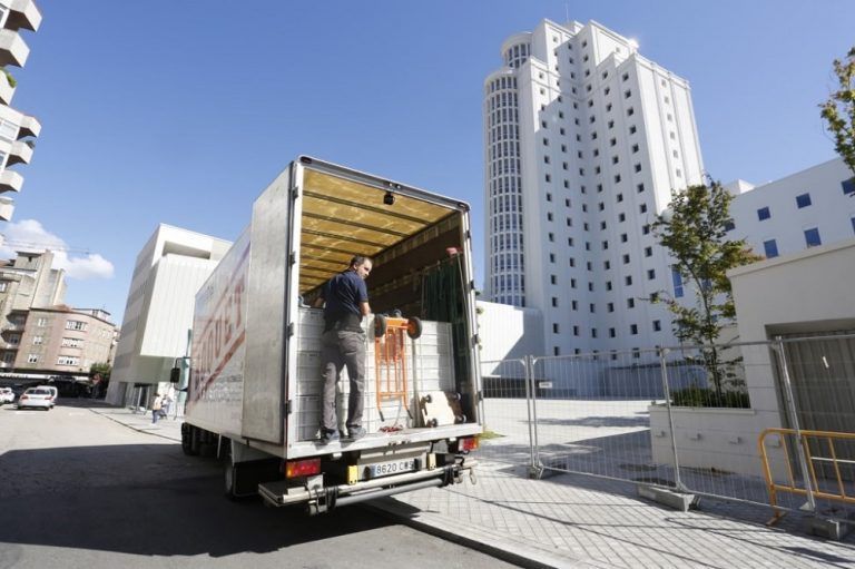 La Xunta inicia el traslado de los archivos judiciales a la Cidade da Xustiza