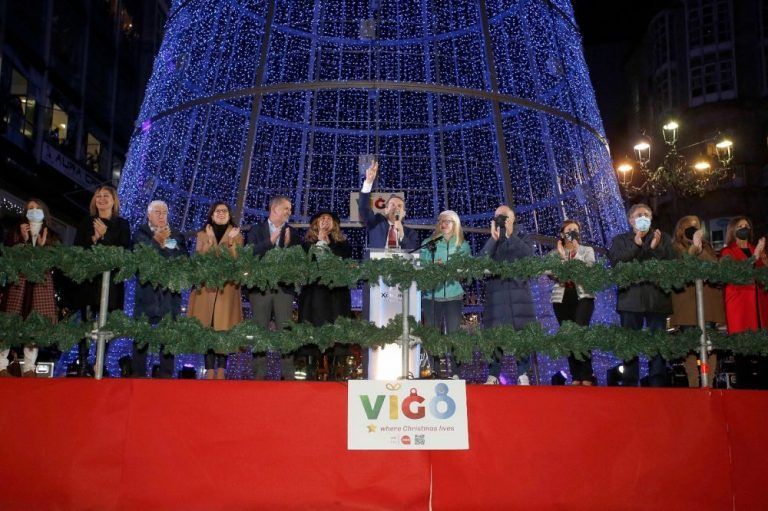 Caballero: “A partir del 19 de noviembre todo el mundo está invitado a la Navidad de Vigo”