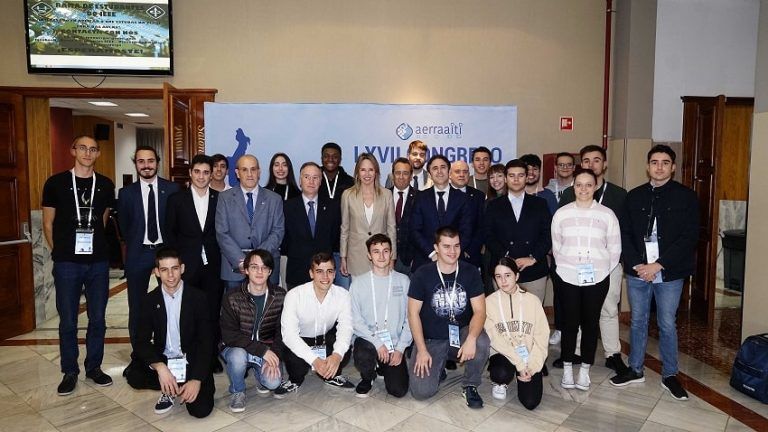 Fernández-Tapias inaugura en Vigo el Congreso y la Asamblea Nacional del Alumnado de Ingeniería Industrial