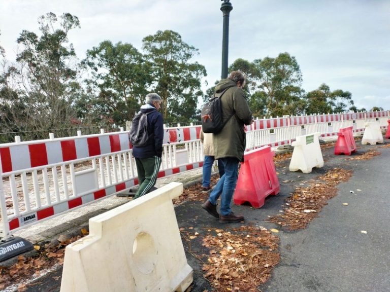 Marea de Vigo denuncia o estado do monte da Guía