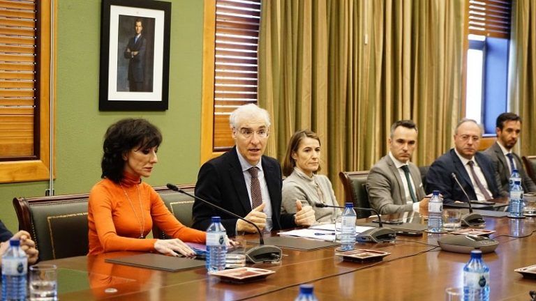 Xunta y Pymar colaboran para posicionar la candidatura gallega en el reparto de los fondos europeos al Perte Naval