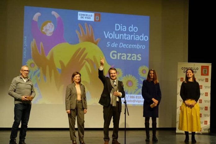 dia voluntariado concello de vigo abel caballero 051222-min