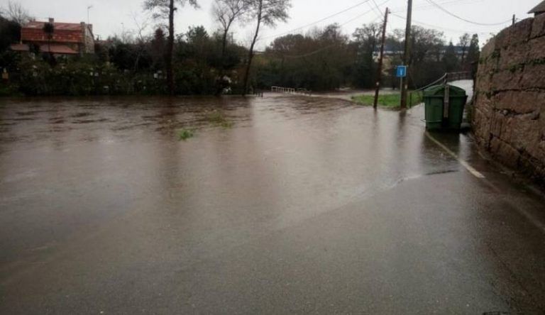 El temporal de lluvia y viento deja 151 incidencias en Vigo