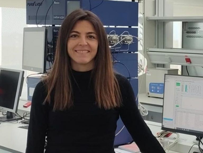 Paz Otero Fuertes, distinguida como mejor investigadora joven por la revista ‘Toxinas’