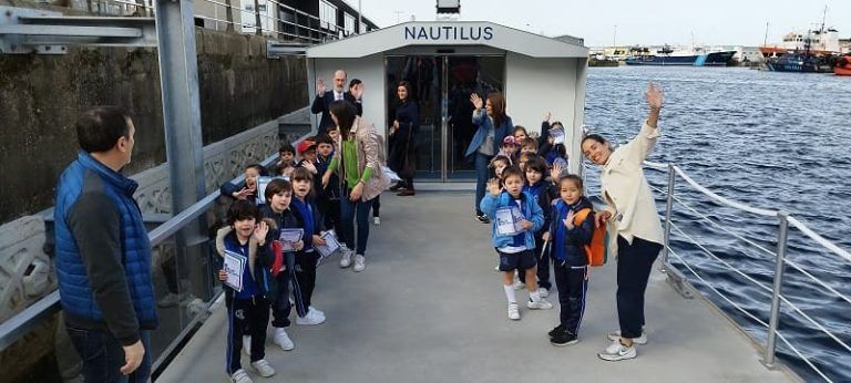 El Nautilus abre sus puertas a los centros educativos de Vigo y su área