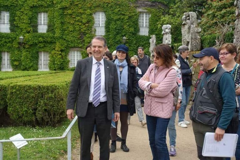 Caballero visita o Pazo de Castrelos no Día Europeo dos Xardíns Históricos