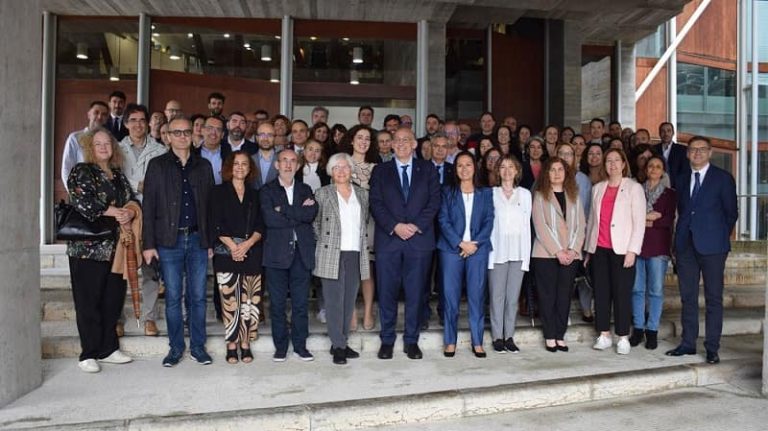 A UVigo celebra a toma de posesión de 25 novos catedráticos, 14 catedráticas e 75 docentes titulares