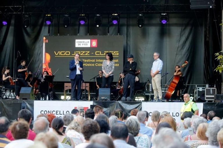 A Praza Compostela convértese no epicentro da música clásica e jazz