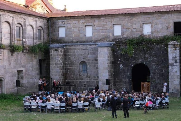 O Mosteiro de Oia acolleu onte o peche do Sinsal SON Estrella Galicia 2023