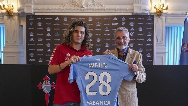 Miguel Rodríguez renueva con el Celta hasta el 2028