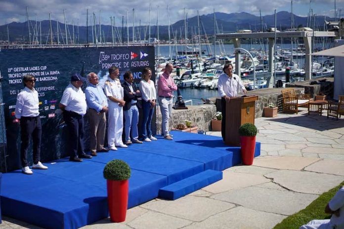 principe de asturias regata baiona-min
