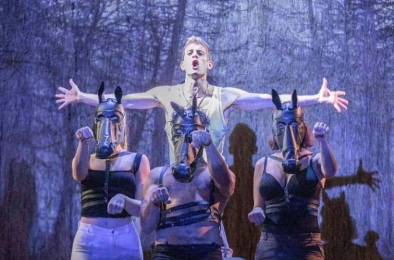 Equus inaugura la Temporada de Teatro Afundación en Vigo