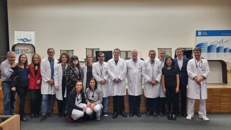 A unidade multidisciplinar de atención á hipertensión  pulmonar desenvolve un programa de anxioplastias