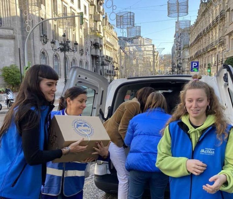 La iniciativa ‘Cultura por alimentos’ recoge 18 toneladas de productos