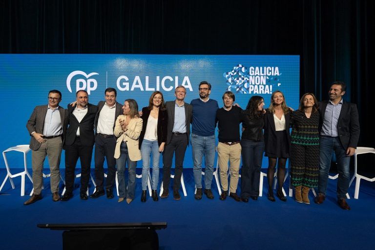 Alfonso Rueda comprométese a implantar en Galicia a gratuidade da primeira matrícula universitaria para todos os alumnos de grao