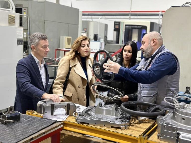 Patricia García: “Cualquier cambio político en Galicia pondría en jaque la estabilidad de nuestras empresas y generaría desconfianza entre los inversores”