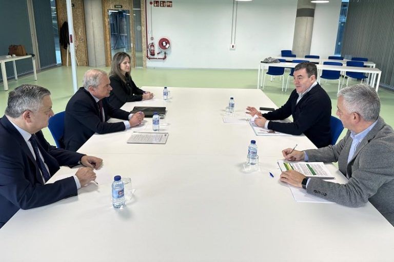 Román Rodríguez destaca que a gratuidade da universidade “consolidará Galicia como terra de oportunidades para a mocidade”