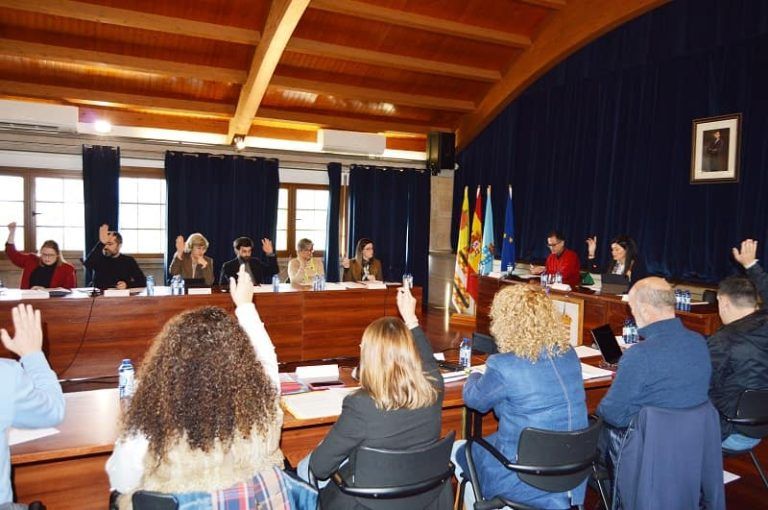 Mos aproba por unanimidade unha moción para instar a Transportes a solucionar a problemática das infraestruturas viarias que atravesan o concello