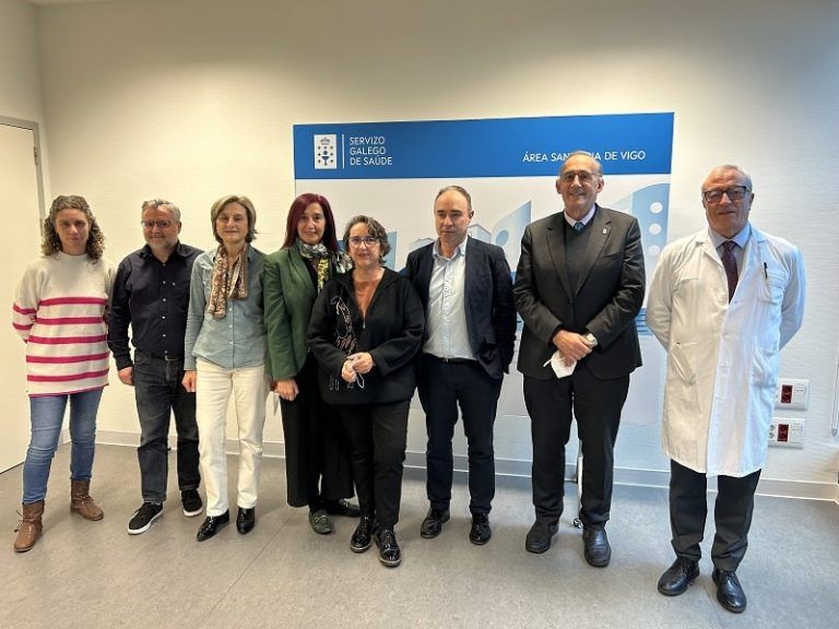 Asinan un pacto en Vigo pola promoción do envellecemento saudable