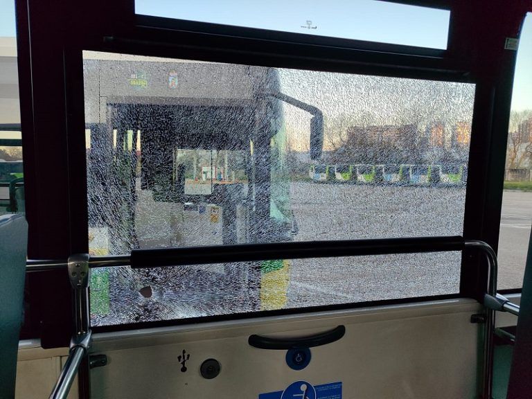 Denuncian un nuevo ataque a la flota de Vitrasa