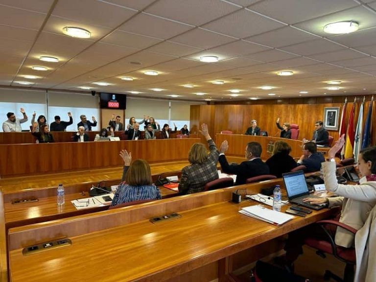 Vigo reclama por unanimidad una facultad de Medicina en su universidad
