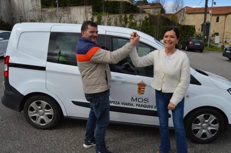Mos reforza o servizo de limpeza viaria coa contratación dunha empresa e 8 novos operarios para o Concello grazas a unha axuda provincial de máis de 270.000 euros