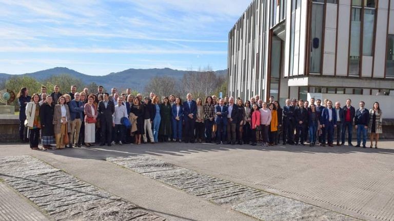 A UVigo celebra a toma de posesión de preto dun cento de docentes catedráticos e titulares