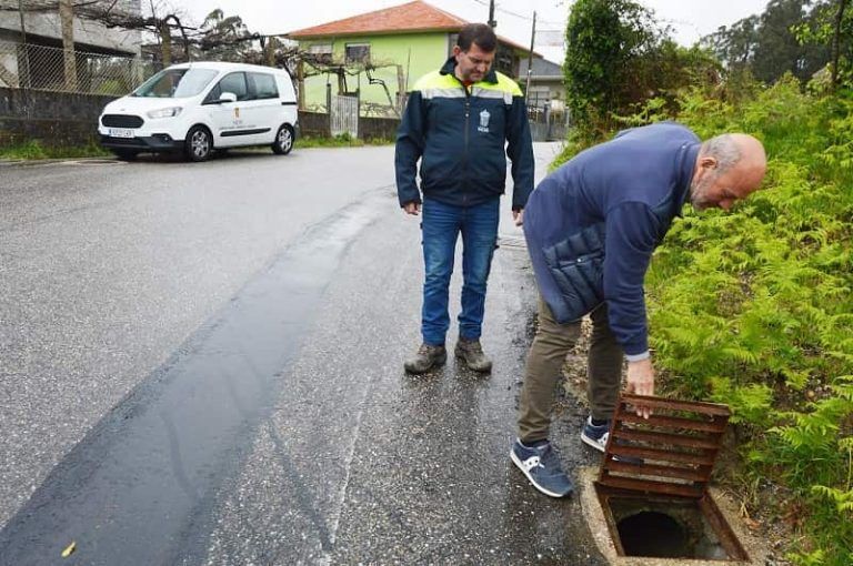 Mos repón 50 unidades de tapas de pluviais e alcantarilla que foron roubadas durante a última semana