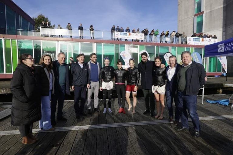 Diego Calvo acompaña los participantes en el Selectivo Nacional de Piragüismo Sprint en el que deportistas gallegos se clasificaron para las Olimpiadas de París