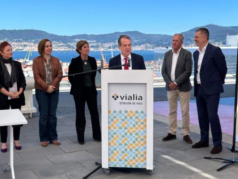 O alcalde afirma que a praza de Vialia se converteu no novo centro de gravidade de Vigo