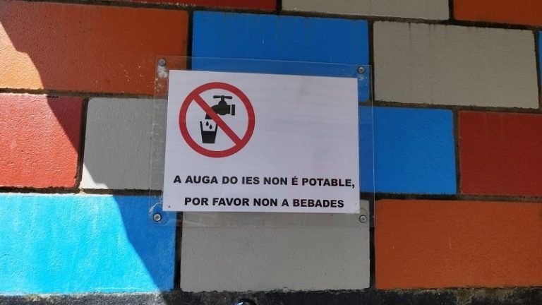 O BNG reclama actuacións urxentes no IES de Beade, sen auga potábel dende hai medio ano