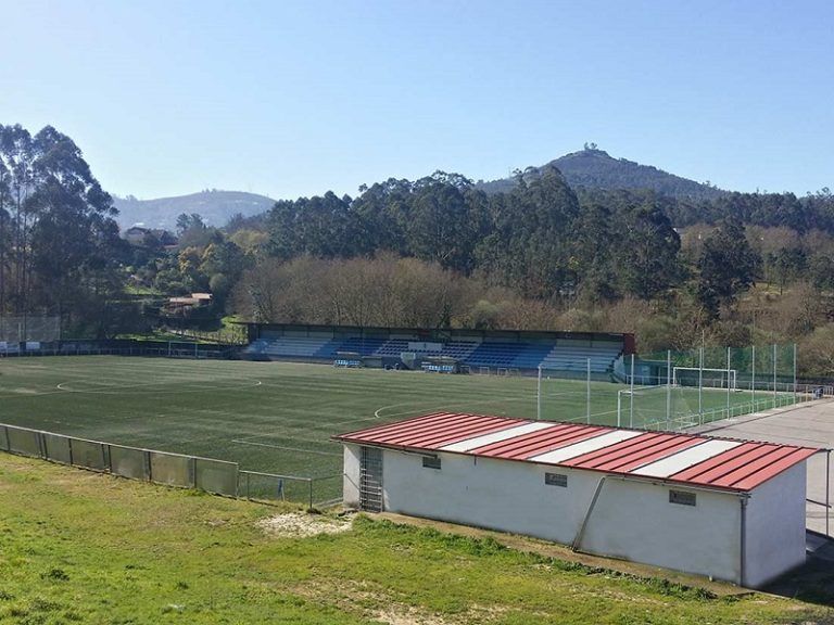 A Deputación aproba unha achega de preto de 60.000 euros para que Soutomaior reforme a entrada principal do campo de fútbol municipal de Candán