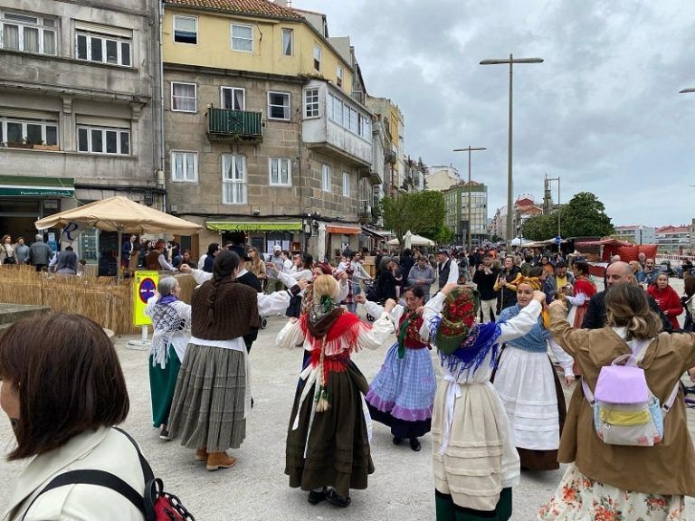 Vigo arranca la fiesta de la Reconquista con la representación de la destitución de la corporación