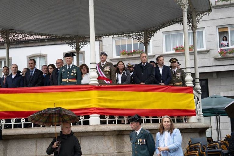 Os delegados da Xunta en Vigo e Pontevedra participan en Tui na conmemoración do 180 aniversario da Garda Civil