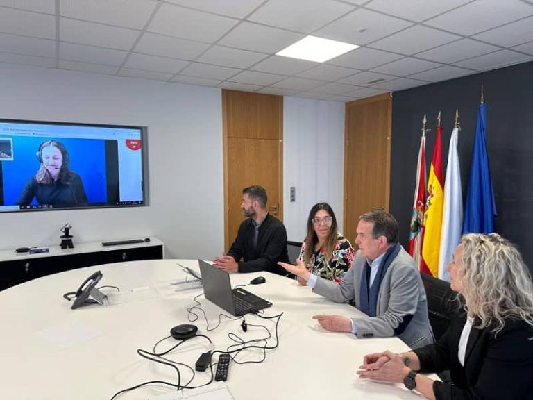 El 010 incorpora un servicio de videointerpretación en lengua de signos