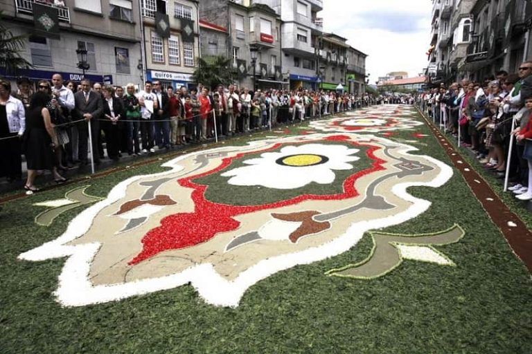 El DOG publica la aprobación de la declaración del Corpus Christi de Ponteareas como Bien de Interés Cultural