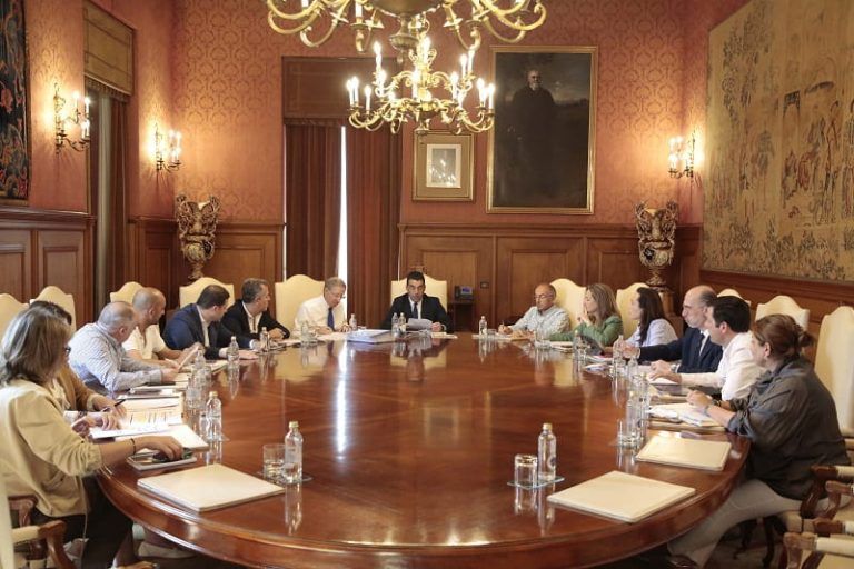 Luis López remarca os 2 millóns de euros do Plan +Provincia que a Deputación acaba de aprobar para que seis concellos impulsen novos investimentos