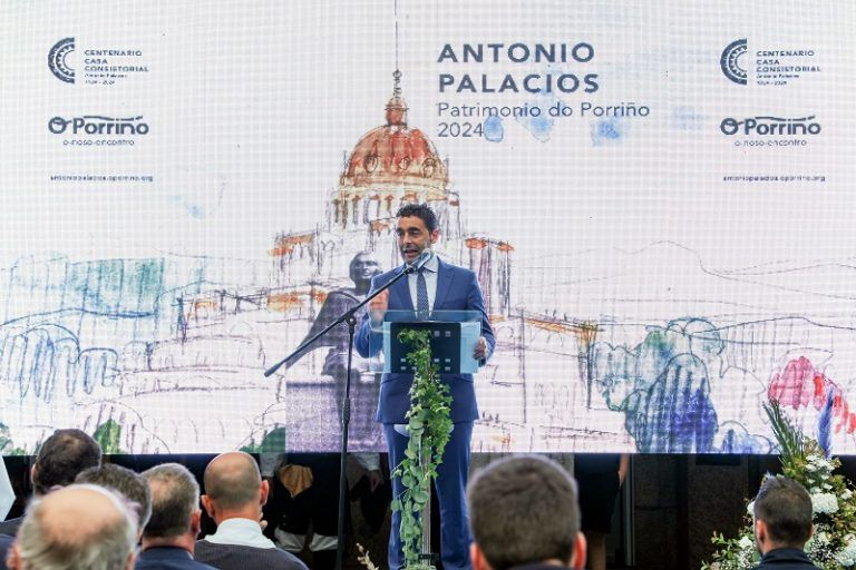 Luis López resalta o legado de “construtores cidadáns” que Antonio Palacios deixou no Porriño e que contribúen “cada día a edificar unha provincia que vai a máis”