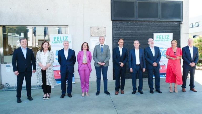 Rueda destaca la importancia del sector automovilístico para la riqueza y el empleo de Galicia