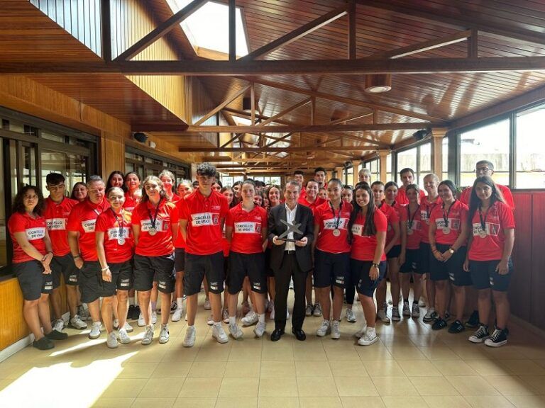 Caballero destaca o premio á deportividade obtido por 60 deportistas vigueses nos XV Xogos do Eixo Atlántico
