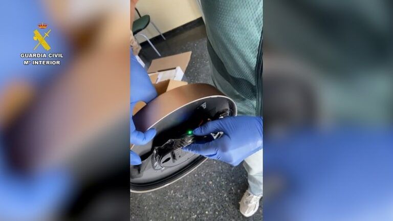 Dos personas detenidas por colocar cámaras en un hotel en la provincia de Lugo y en el aseo de una farmacia en Tarazona