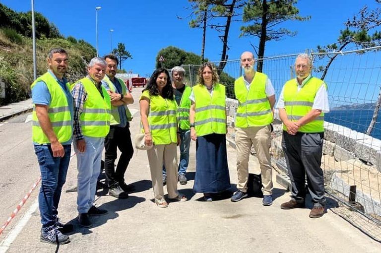 A Deputación ten previsto rematar as obras na estrada provincial que dá acceso á Virxe da Rocha de Baiona en xullo, para que en agosto estea totalmente operativa