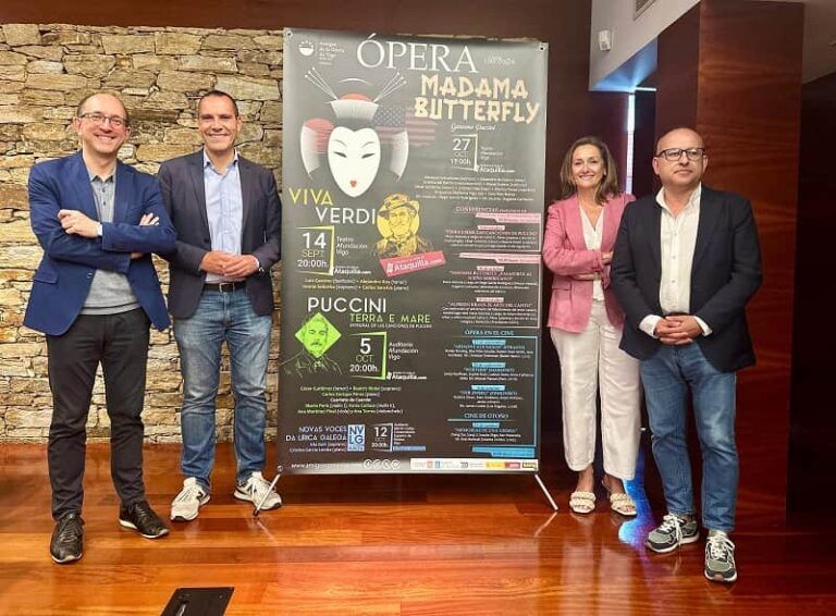 A vicepresidenta Luisa Sánchez participa na presentación do “Outono Lírico”, o programa de Amigos de la Ópera ao que a Deputación destina este ano 30.000 euros